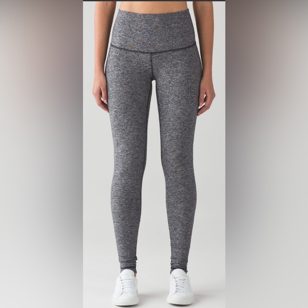 Lululemon Wunder Under Pant (Hi-Rise) 
Heathered Black
